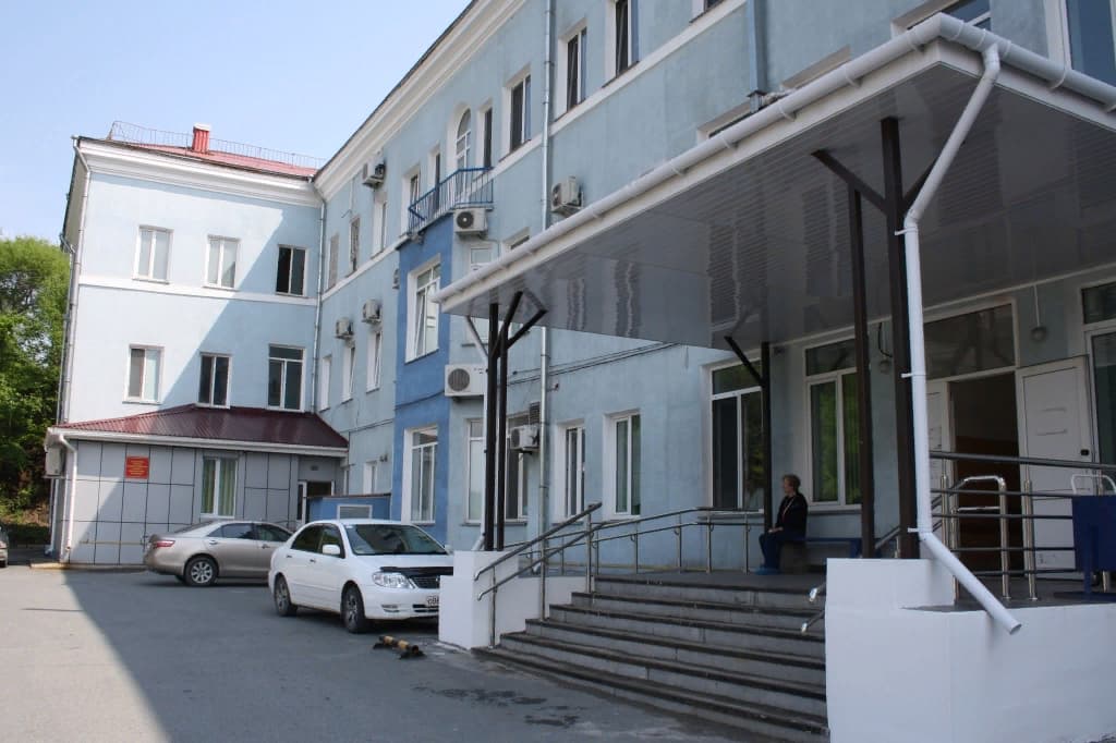Заведующая терапевтическим отделением горбольницы Находки набрала взяток на миллион рублей