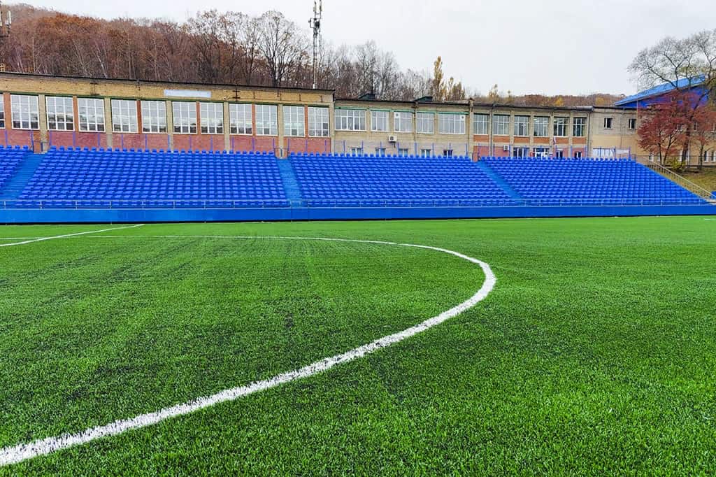 В Находке завершается реконструкция нижнего поля стадиона «Водник»