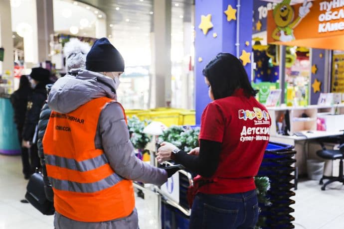 В Находке проверяют места массового скопления людей