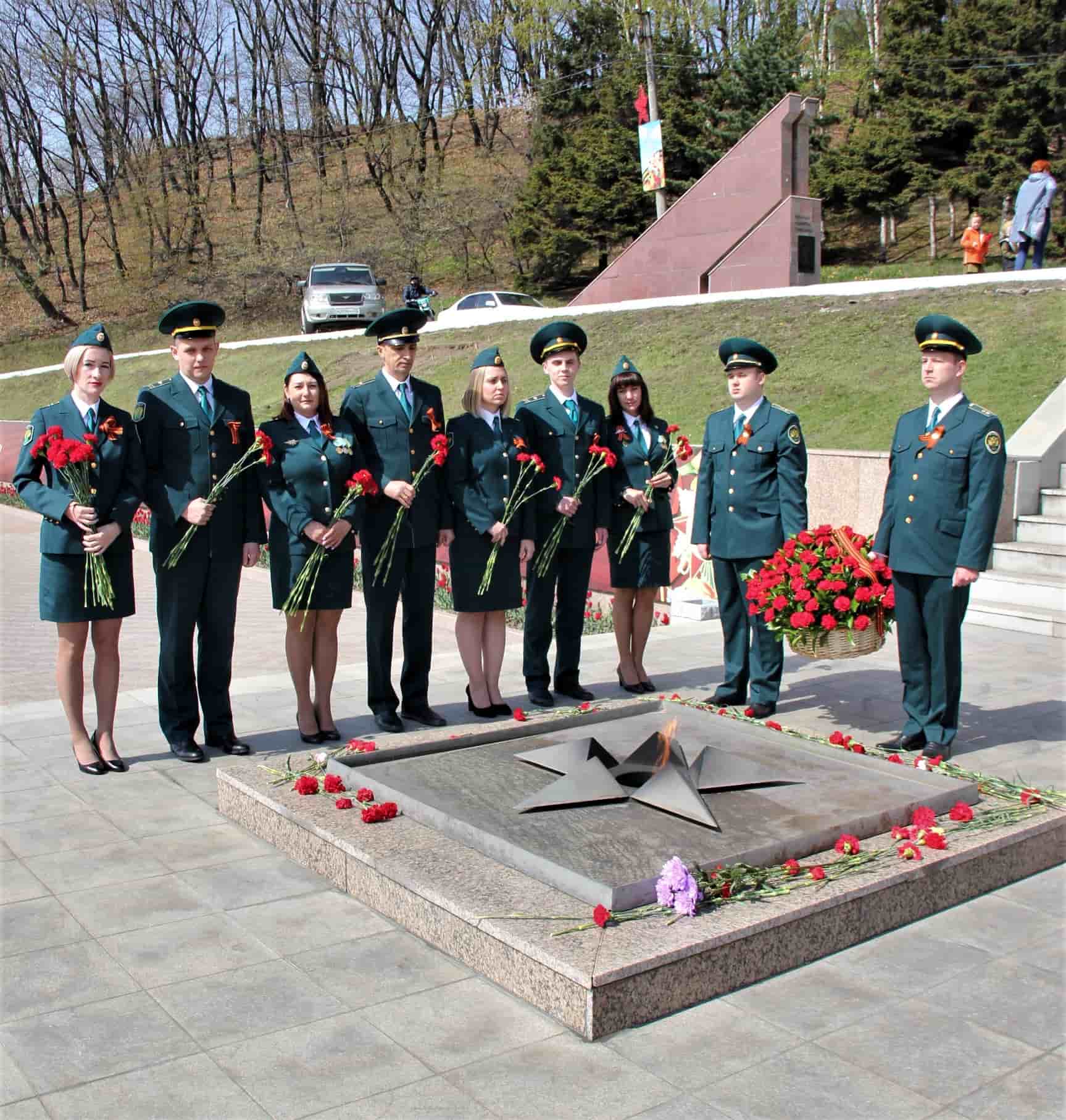 Находкинские таможенники почтили память погибших в Великой Отечественной войне