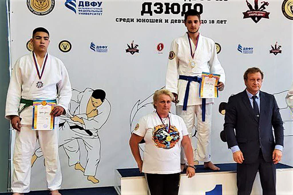 Спортсмены из Находки завоевали золото в соревнованиях по дзюдо