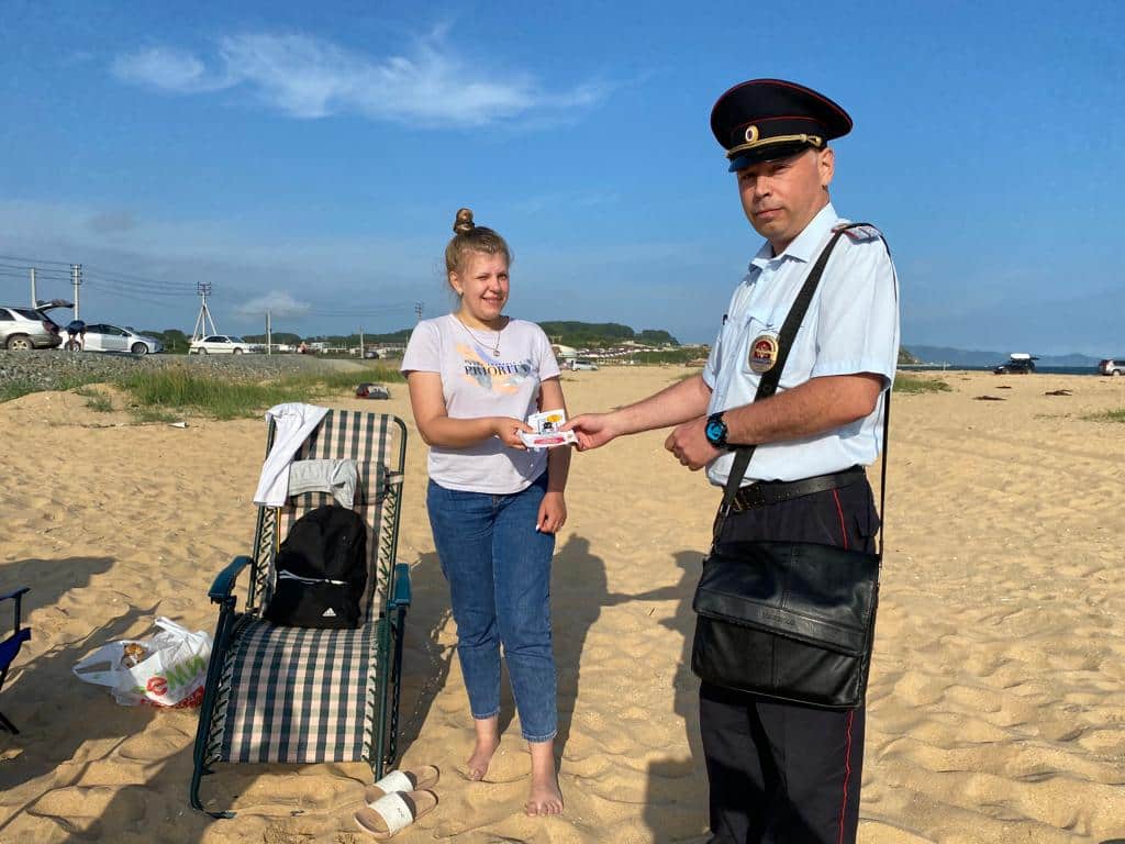Полицейские Находки проводят рейды на пляжах