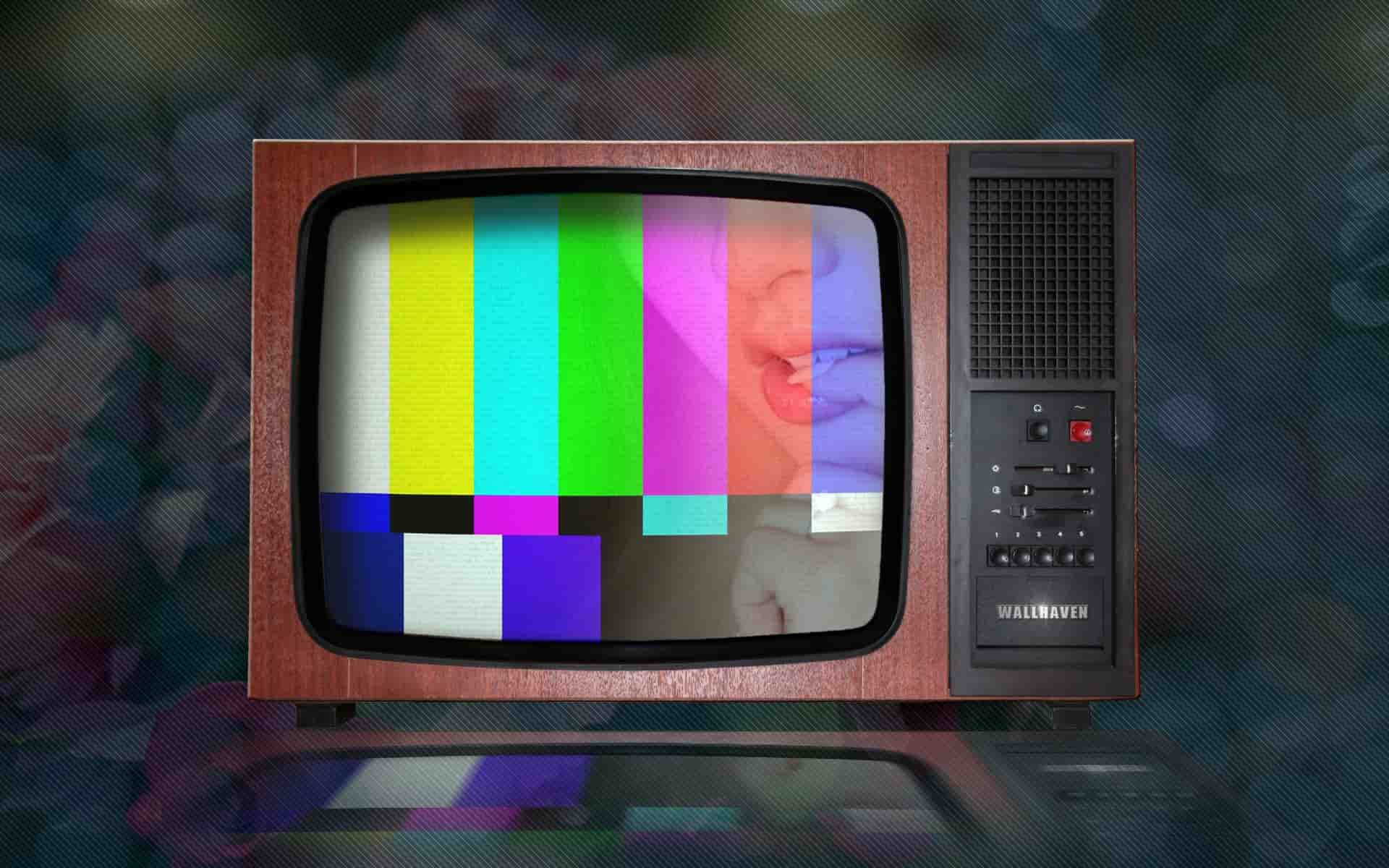 ЭЛТ телевизор HD
