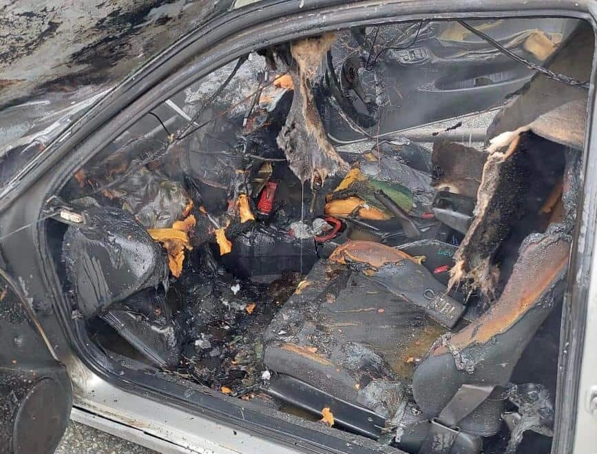 В Находке пожарные ликвидировали возгорание автомобиля на улице Мичурина