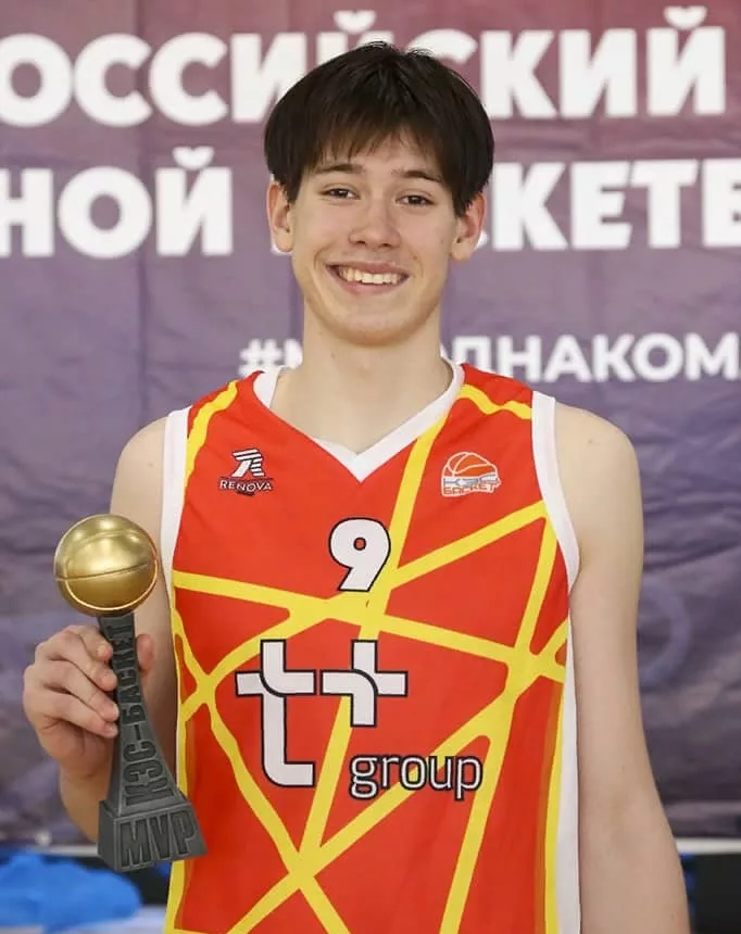 У находкинских баскетболистов «Золото» Приморского края