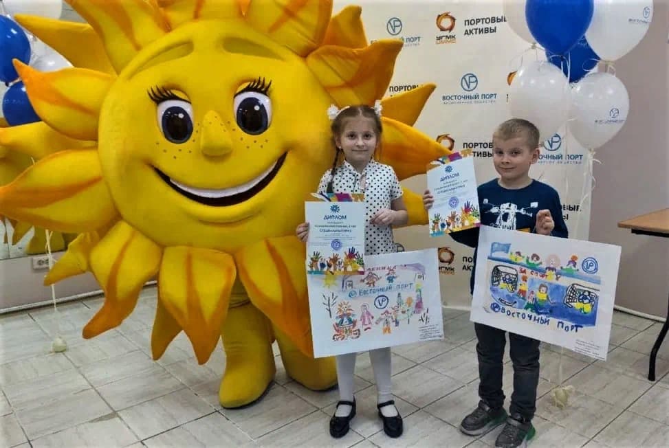 В «Восточном Порту» чествовали победителей конкурса детского творчества