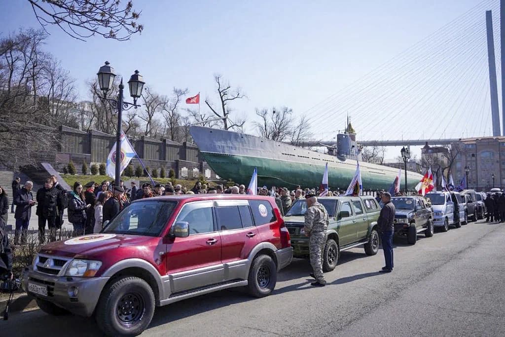 Морской пехотинец из Находки принял участие в автопробеге «Дорога к Победе»