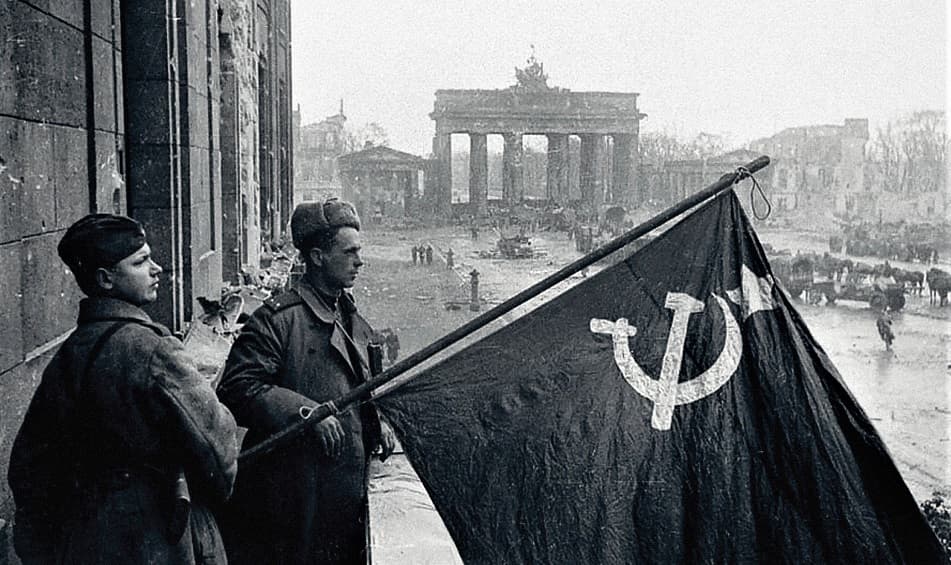 Поздравление с Днем Победы ветеранов Великой Отечественной войны!