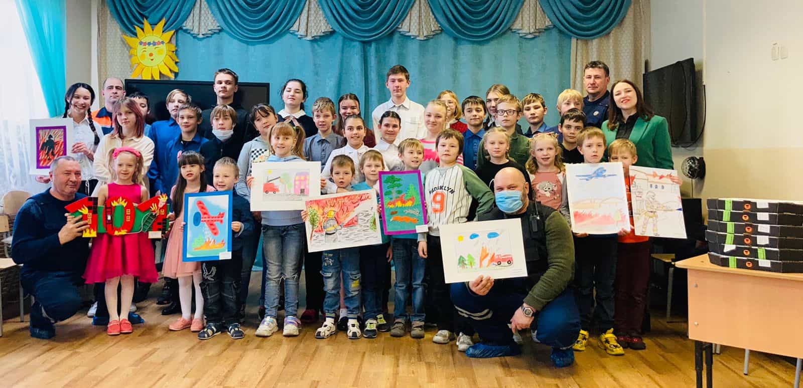 Спасатели управления по делам ГО и ЧС Находкинского городского округа провели конкурс детских рисунков