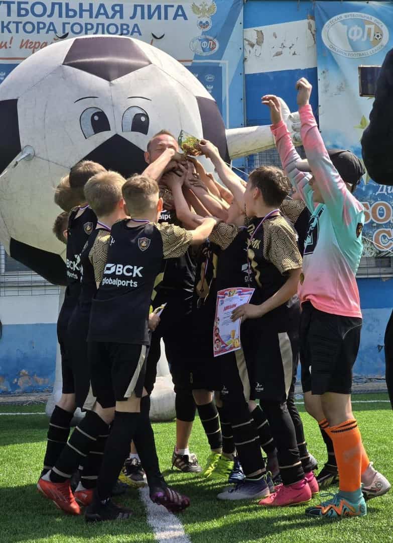 Юные находкинские футболисты одержали шесть побед на футбольном турнире